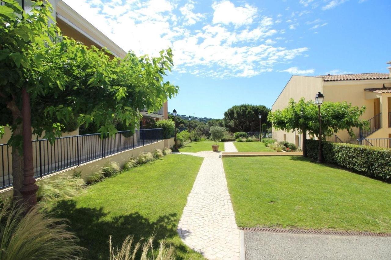 Sainte-Maxime - 3 Bedroom Apartment, Air Conditioned, Outdoor Terrace, Swimming Pool Εξωτερικό φωτογραφία